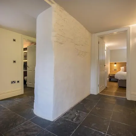 Leven Apartament